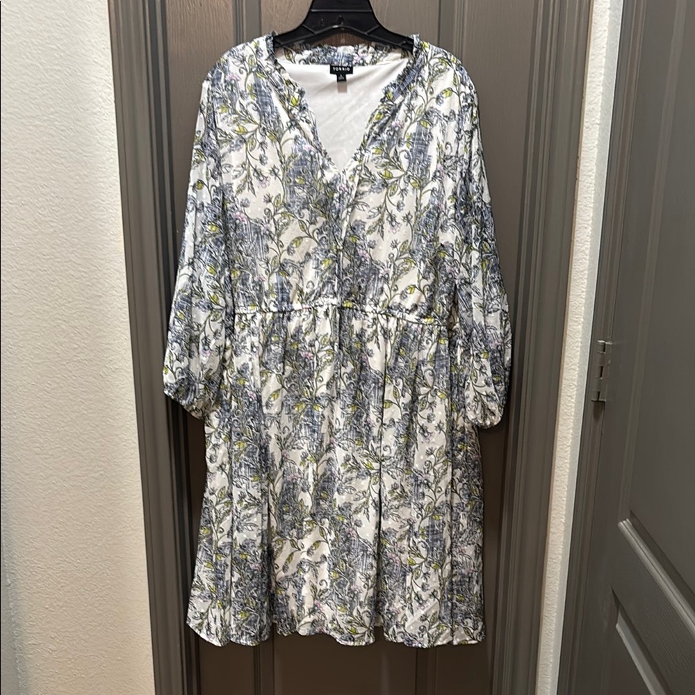Floral V-Neck Dress